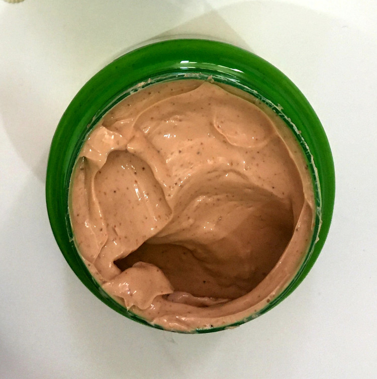 اسکراب صورت و بدن