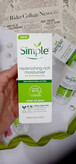 کرم آبرسان و مرطوبکننده اصل مدل لایت Light – حجم ۱۲۵ میلیلیتر | Simple Hydrating & Moisturizing Cream Light 125ml